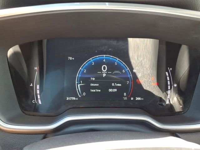Certified 2025 Toyota Corolla Cross XLE AWD/4WD image 19