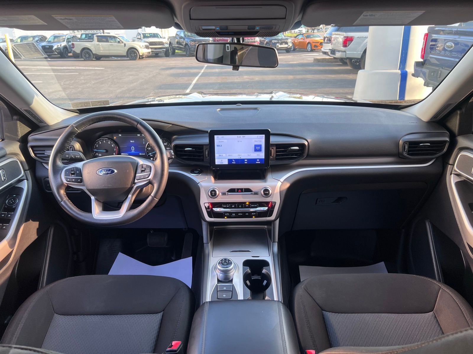 Used 2022 Ford Explorer XLT AWD/4WD image 41