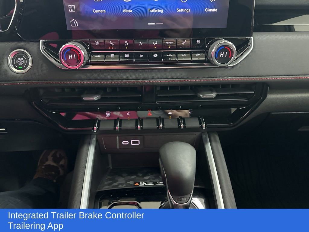 Used 2023 Chevrolet Colorado Z71 w/ Z71 Convenience Package 2 image 41