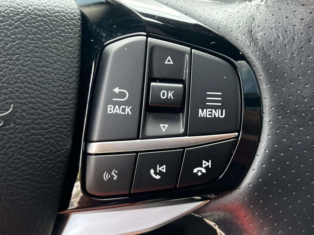 Used 2022 Ford Explorer ST w/ Equipment Group 401A AWD/4WD image 22