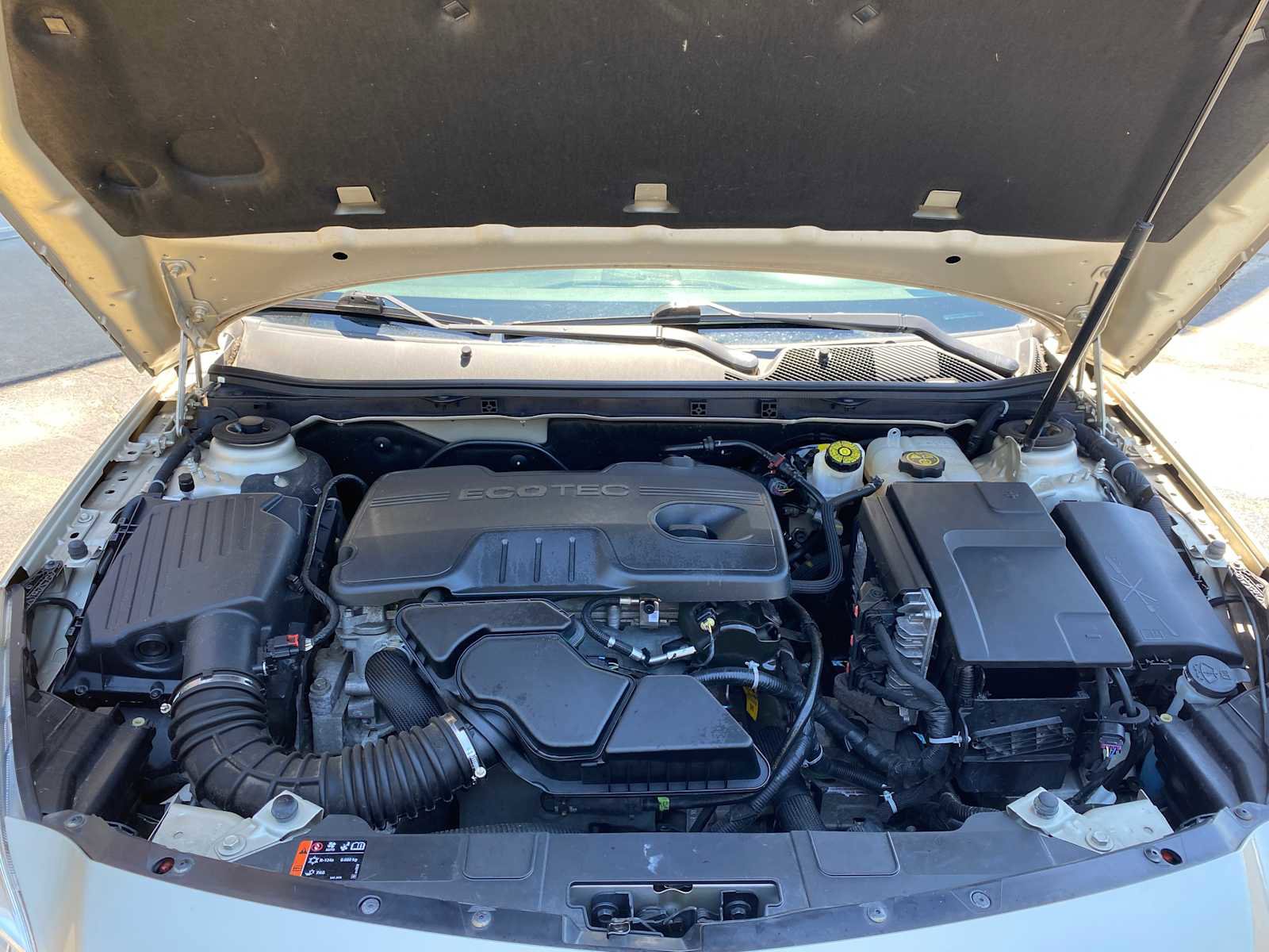 Used 2015 Buick Regal FWD image 6