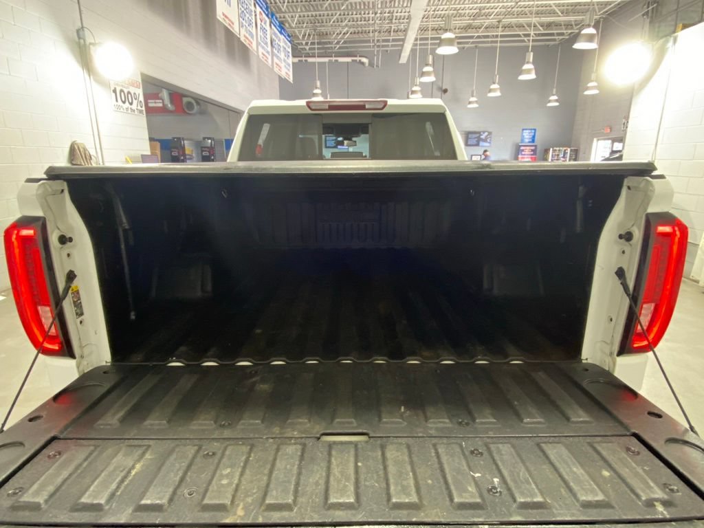 Used 2022 GMC Sierra 1500 SLT w/ SLT Premium Plus Package AWD/4WD image 30