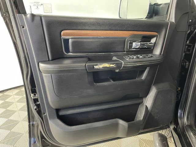 Used 2015 RAM 3500 Laramie w/ Convenience Group image 13