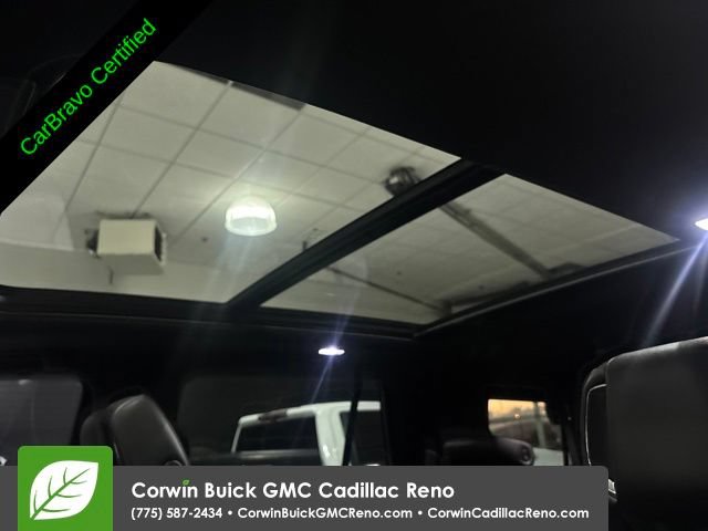 Used 2021 Cadillac Escalade Premium Luxury AWD/4WD image 28