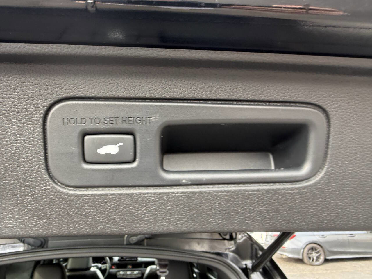 Used 2025 Honda Pilot TrailSport image 25