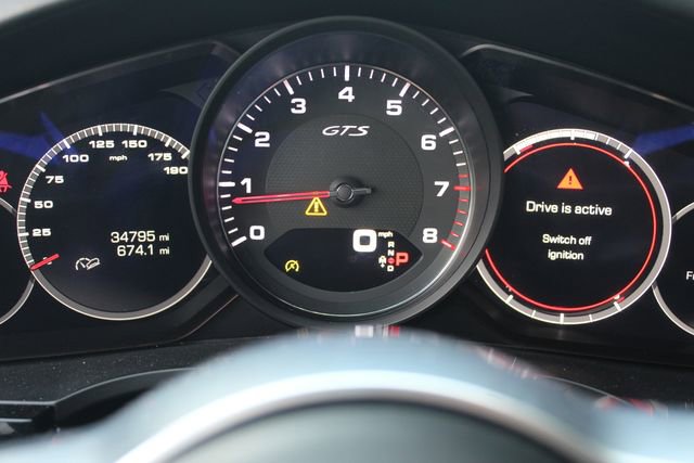 Used 2021 Porsche Cayenne GTS w/ Premium Package image 20