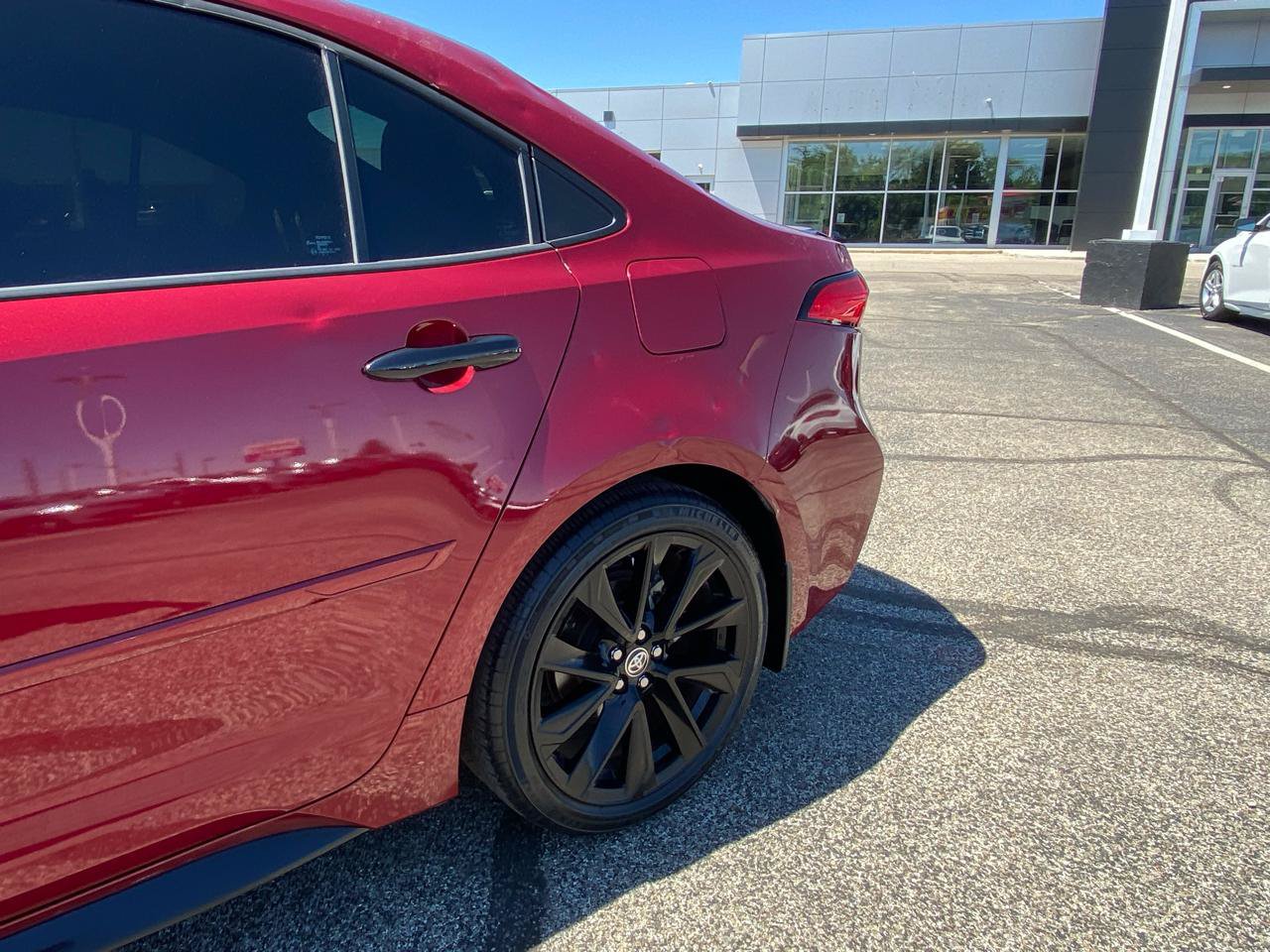 Used 2022 Toyota Corolla SE FWD image 13