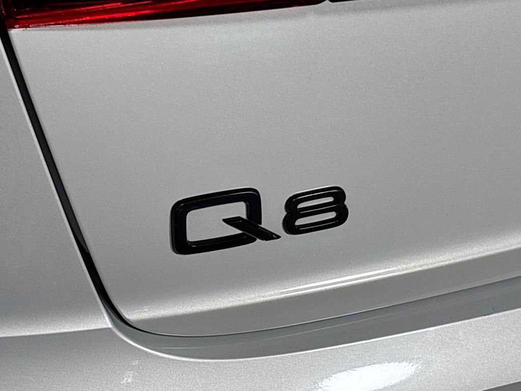Used 2023 Audi Q8 Premium Plus w/ Premium Plus Package AWD/4WD image 25