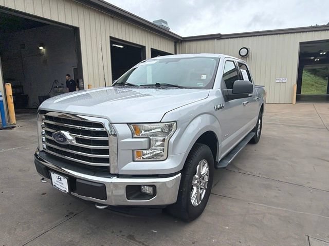 Used 2015 Ford F150 XLT w/ Equipment Group 301A Mid AWD/4WD image 7