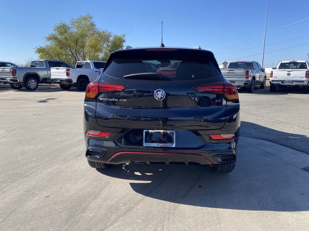 Used 2020 Buick Encore GX Preferred w/ Sport Touring Package image 4