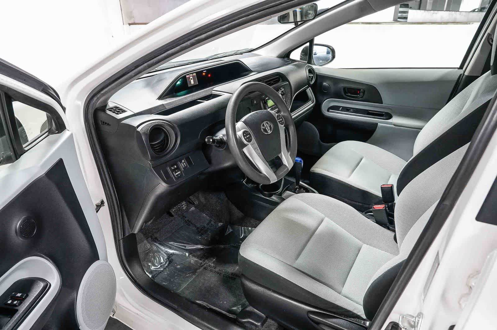 Used 2013 Toyota Prius C One FWD image 17