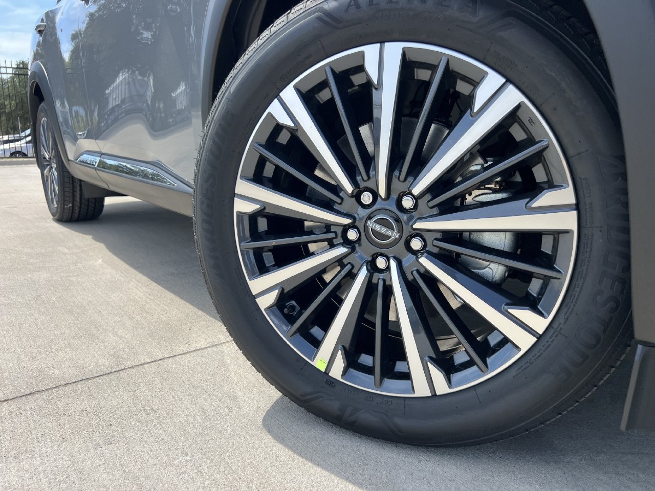 New 2026 Nissan Pathfinder Platinum AWD/4WD image 6