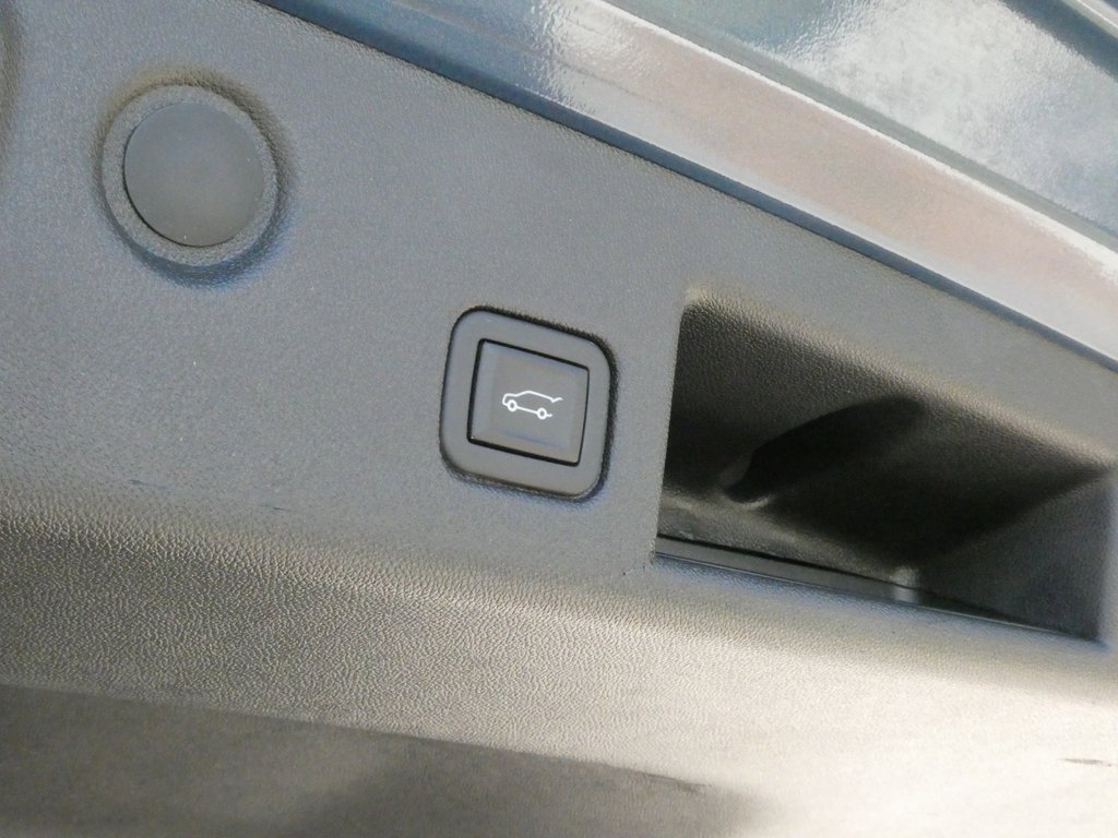 Used 2024 Chevrolet Equinox LT image 24