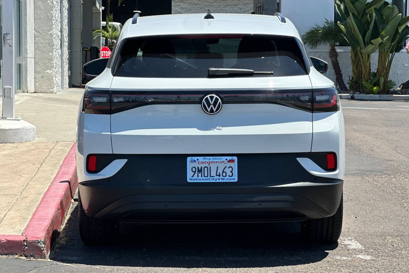 Used 2024 Volkswagen ID.4 2WD image 5
