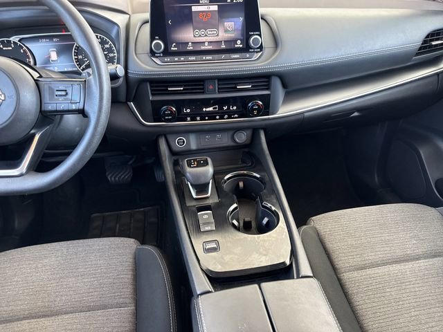 Used 2023 Nissan Rogue SV image 13