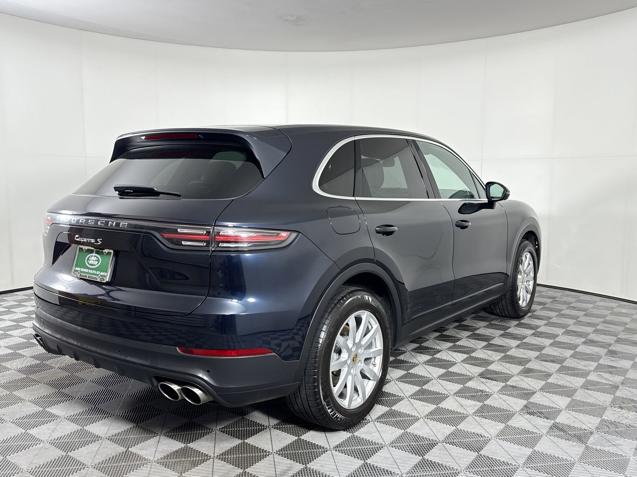 Used 2019 Porsche Cayenne S AWD/4WD image 8