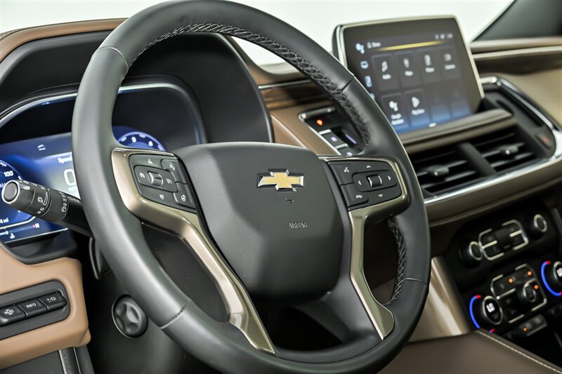 Used 2023 Chevrolet Tahoe High Country AWD/4WD image 21