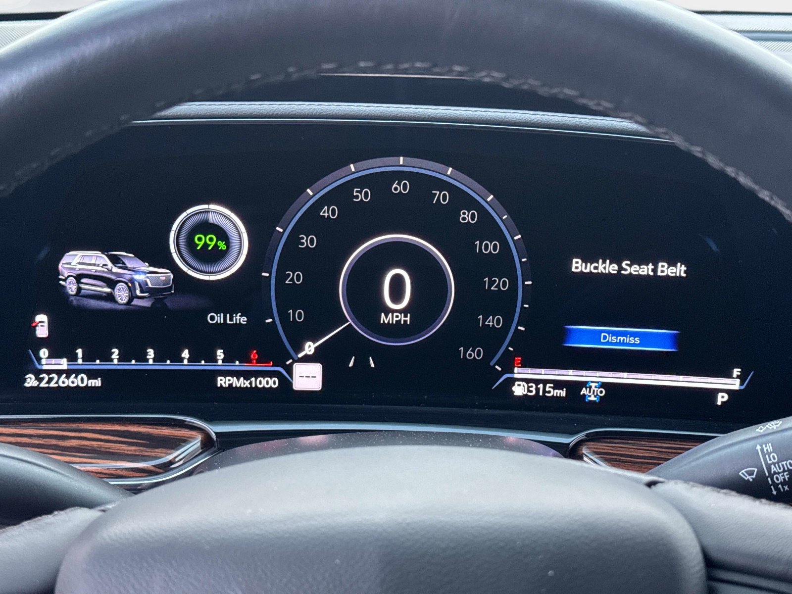 Used 2024 Cadillac Escalade Luxury image 9