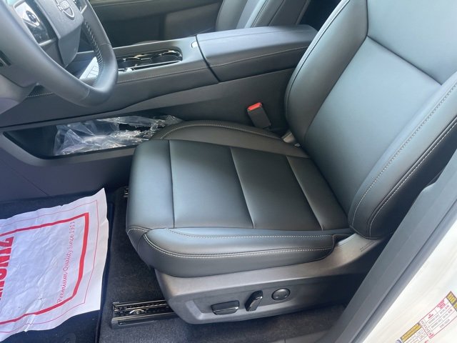 New 2025 Nissan Murano SV image 7