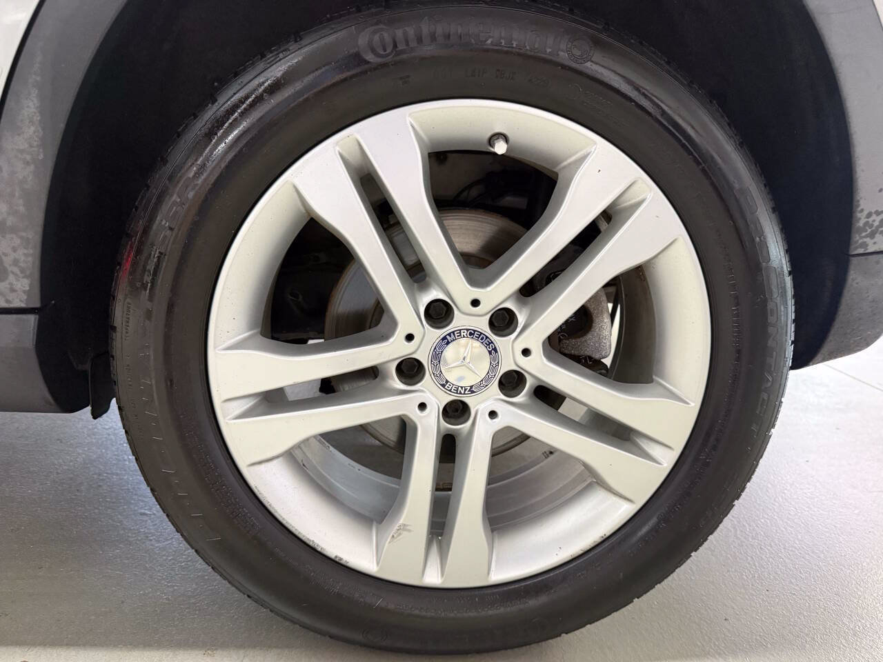 Used 2017 Mercedes-Benz GLA 250 4MATIC image 29