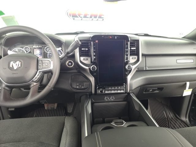 New 2026 RAM 3500 Big Horn AWD/4WD image 25