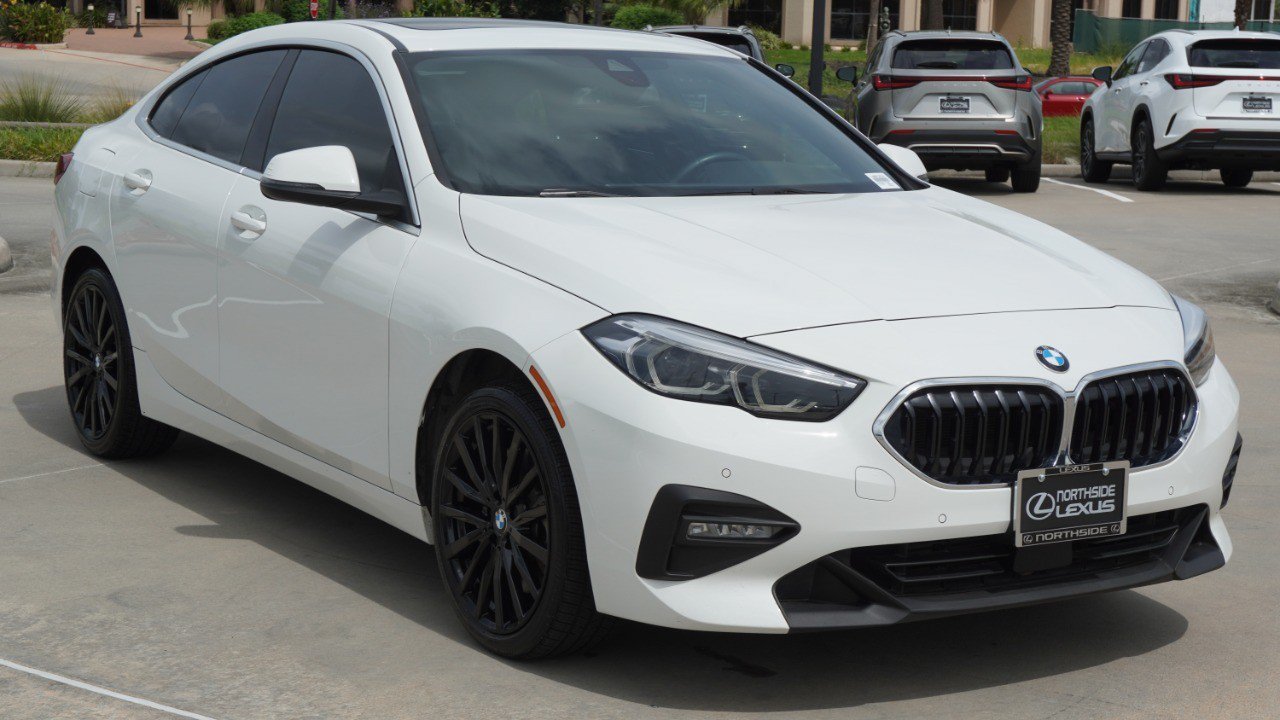 Used 2023 BMW 228i Gran Coupe w/ Premium Package 2 FWD image 3