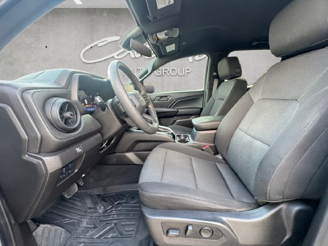 Certified 2024 Chevrolet Colorado Trail Boss w/ Technology Package AWD/4WD image 19