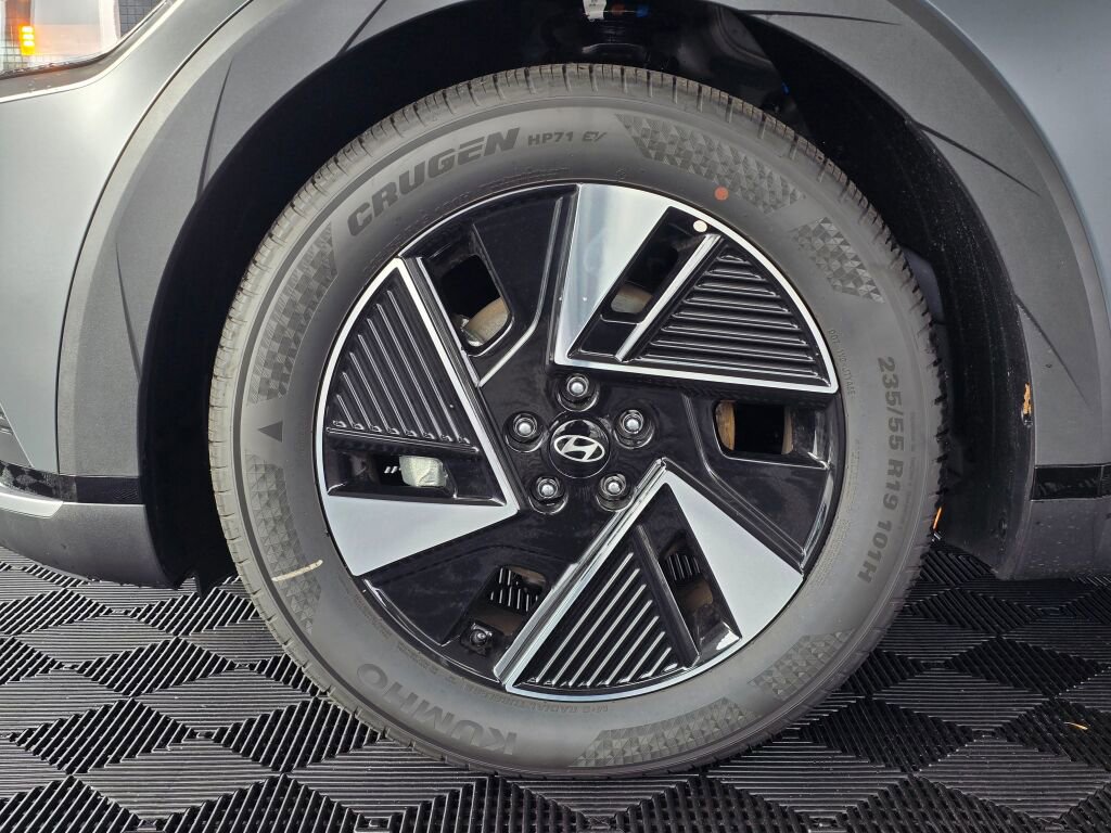 New 2025 Hyundai Ioniq 5 SEL image 11