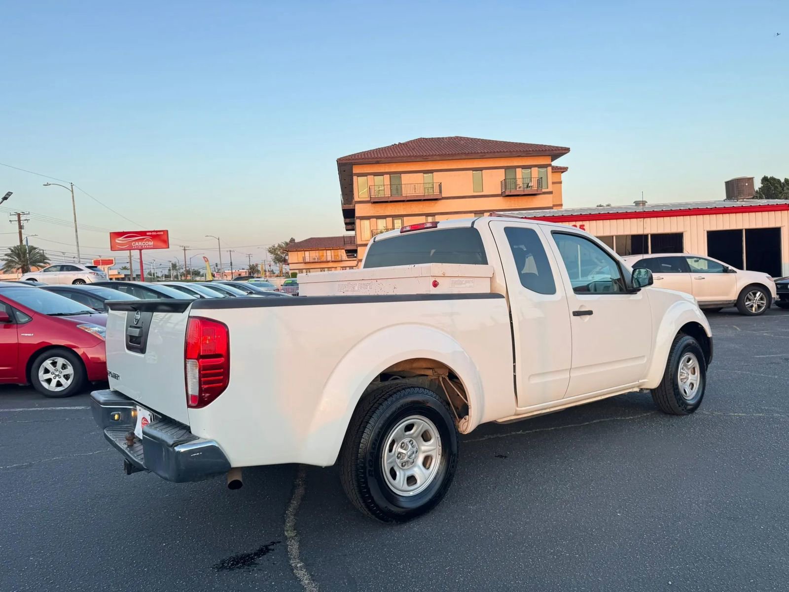 Used 2014 Nissan Frontier S RWD image 8