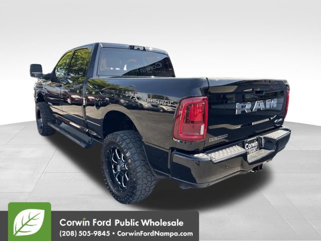 Used 2025 RAM 3500 Big Horn AWD/4WD image 7