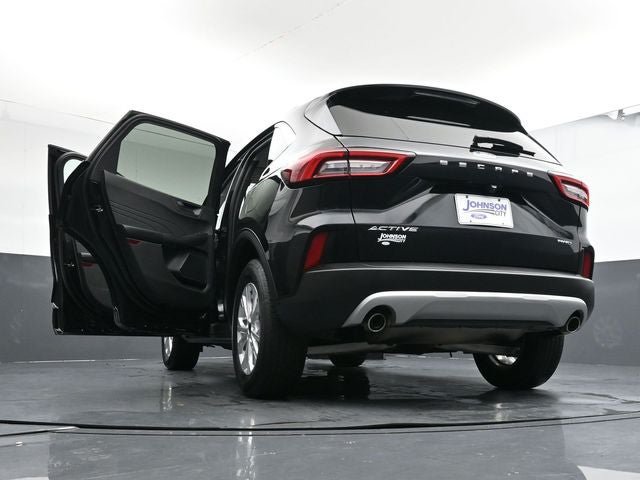 Used 2023 Ford Escape Active AWD/4WD image 40