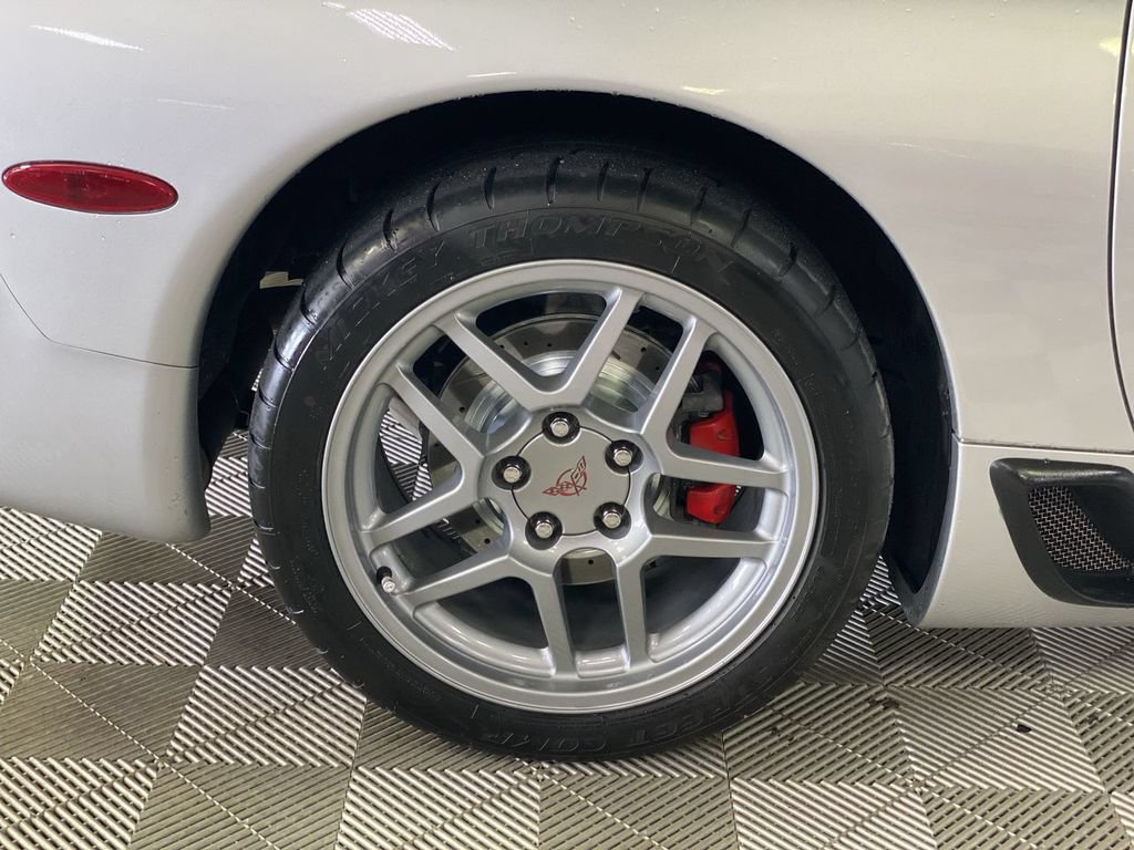 Used 2003 Chevrolet Corvette Z06 RWD image 33