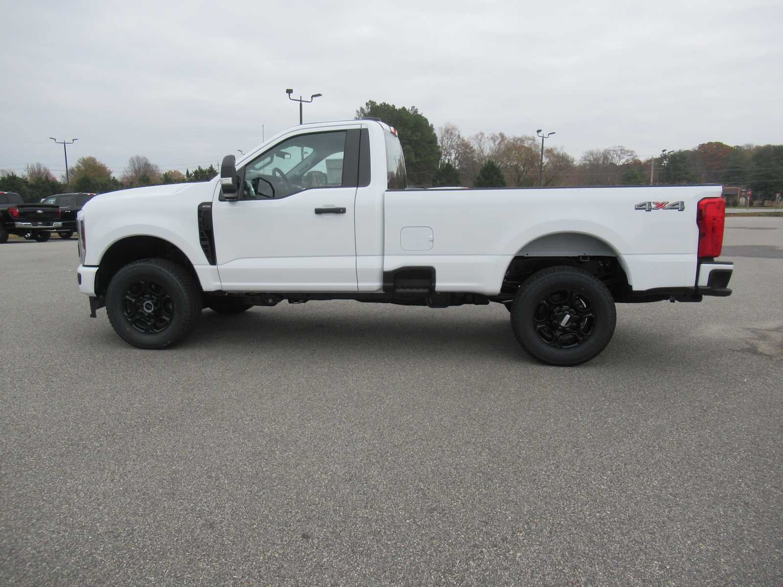 New 2026 Ford F350 XL w/ STX Appearance Package AWD/4WD image 8