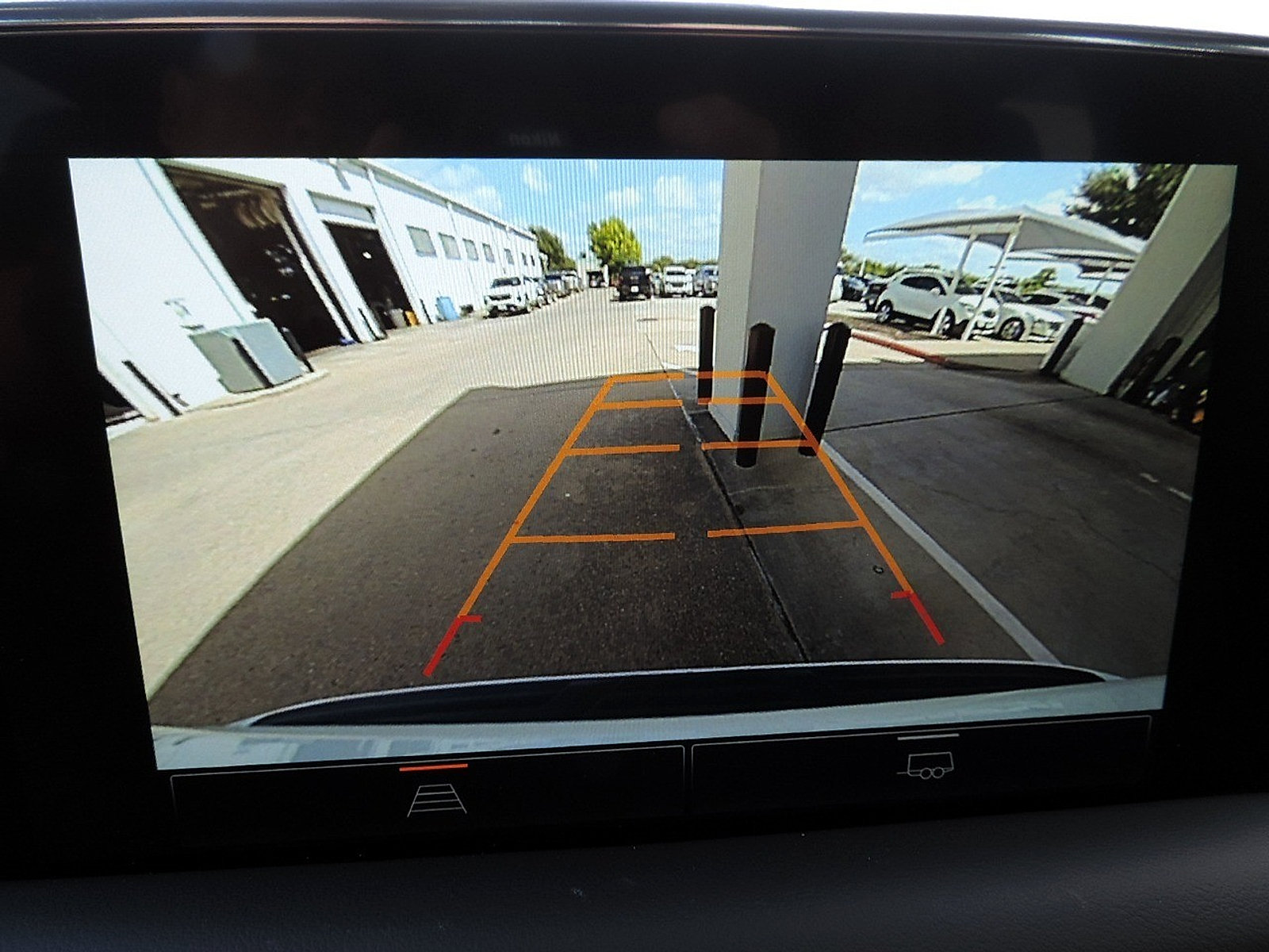 Certified 2024 GMC Yukon XL AT4 AWD/4WD image 30