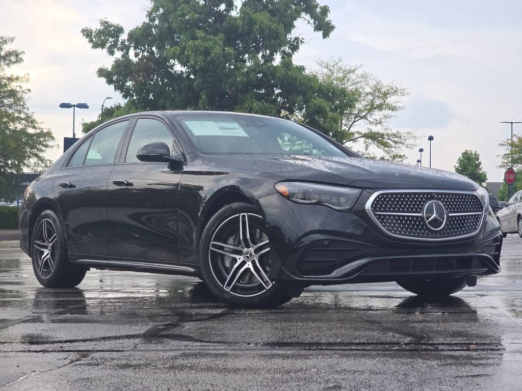New 2027 Mercedes-Benz E 450 4MATIC Sedan image 2