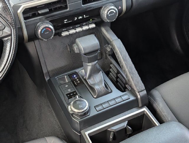 Certified 2026 Toyota Tacoma SR5 AWD/4WD image 14