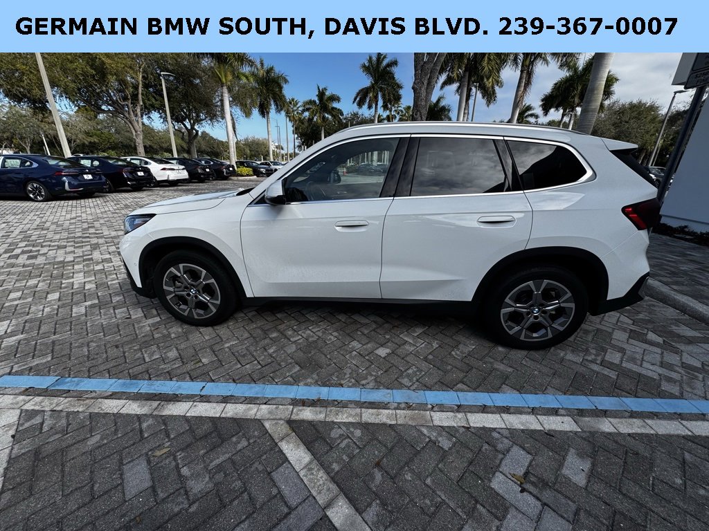 Certified 2023 BMW X1 xDrive28i w/ Convenience Package image 2