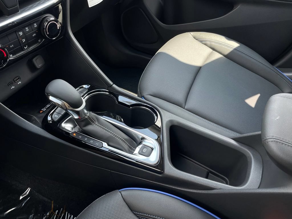 New 2026 Buick Encore GX Sport Touring w/ Advanced Technology Package FWD image 19