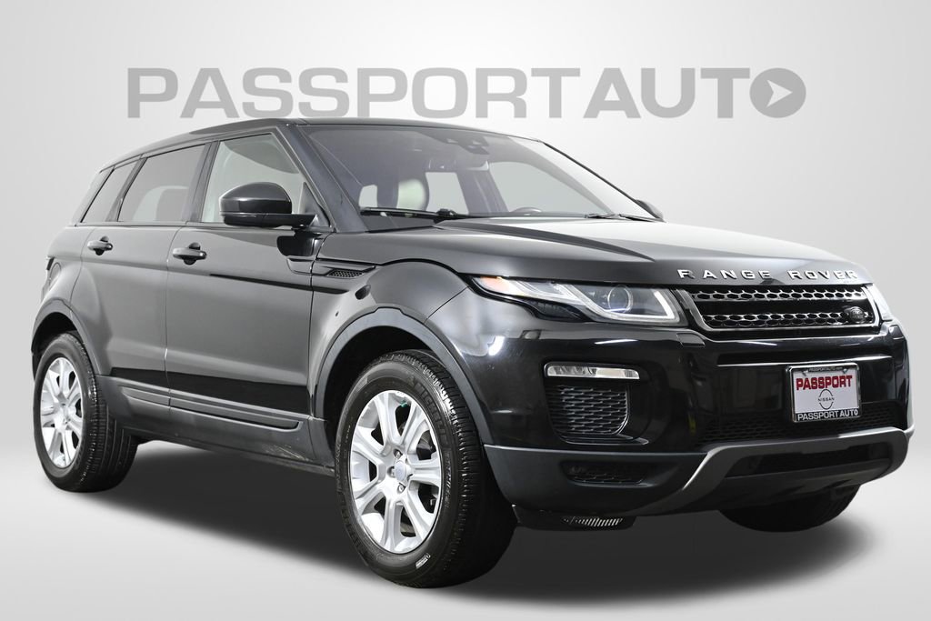 Used 2016 Land Rover Range Rover Evoque SE image 3