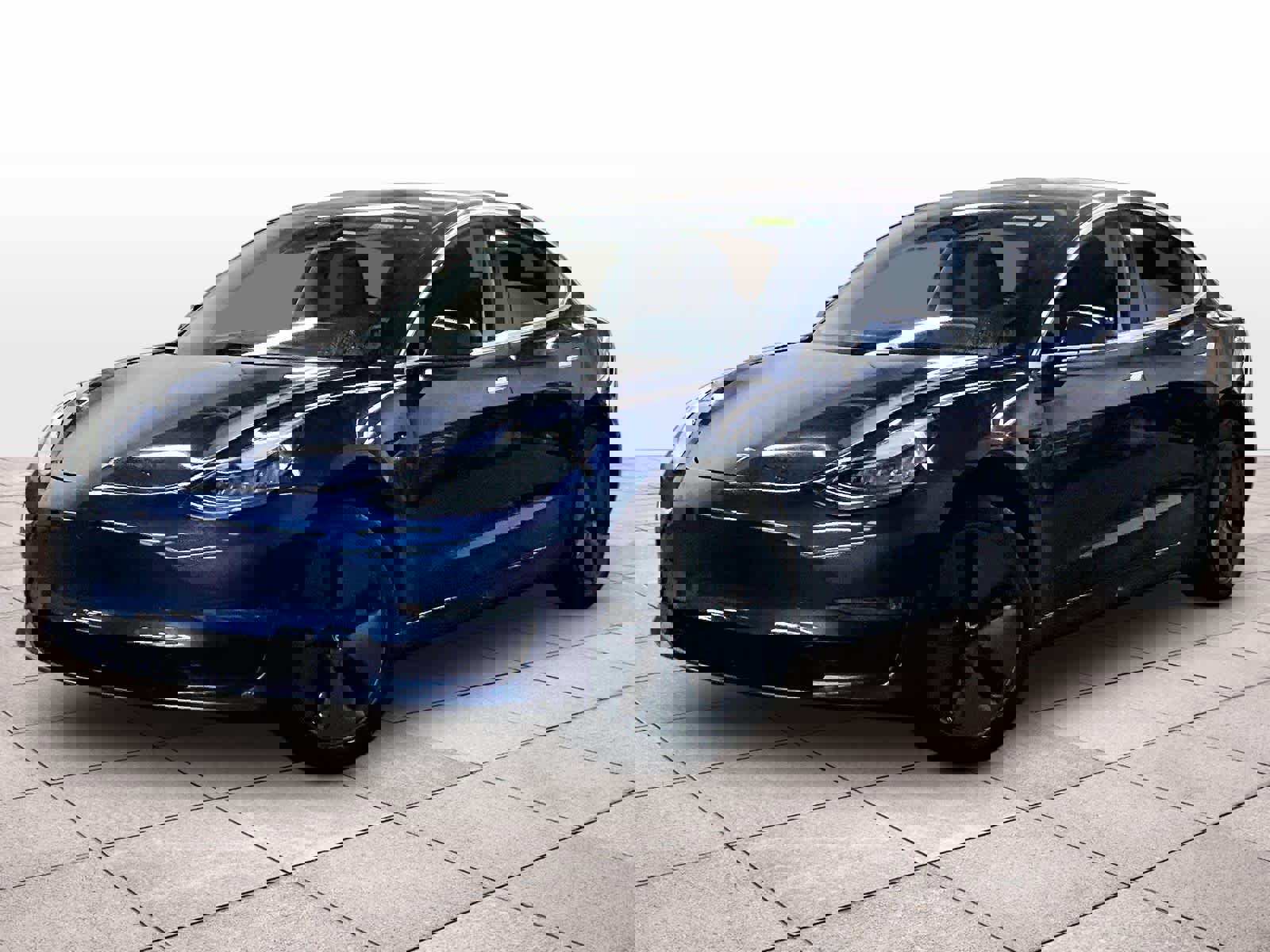 Used 2018 Tesla Model 3 Mid Range image 1