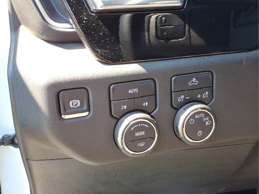 Used 2025 Chevrolet Silverado 1500 LT w/ Work Truck Package AWD/4WD image 21