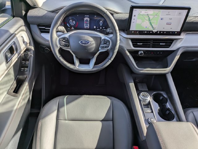 New 2026 Ford Explorer Active w/ Active Comfort Package RWD image 16