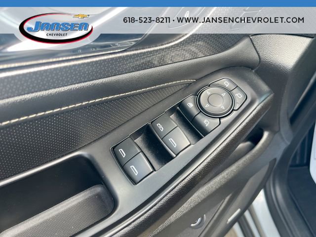 Used 2023 Chevrolet Traverse Premier FWD image 22