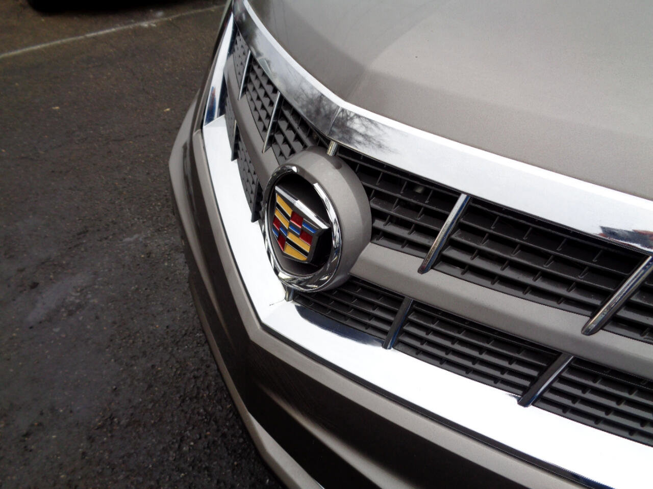 Used 2011 Cadillac SRX Luxury image 10