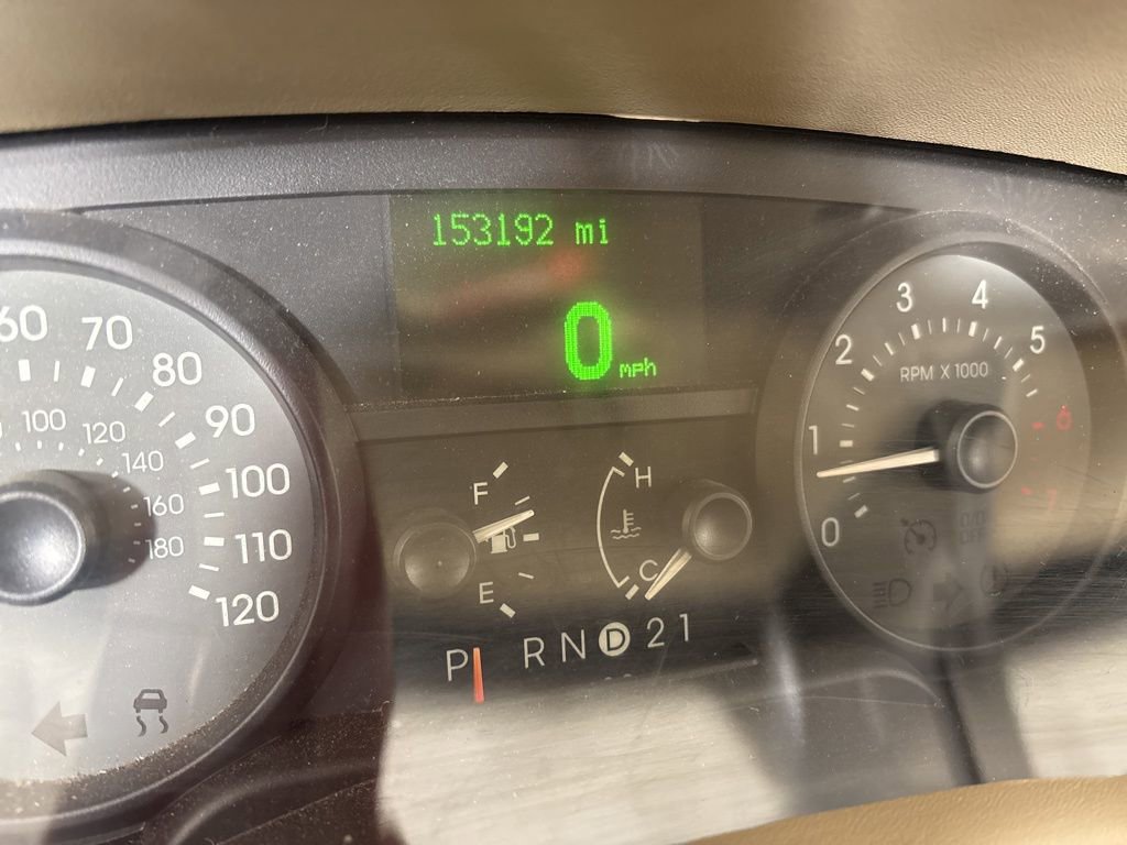 Used 2010 Mercury Grand Marquis LS image 18