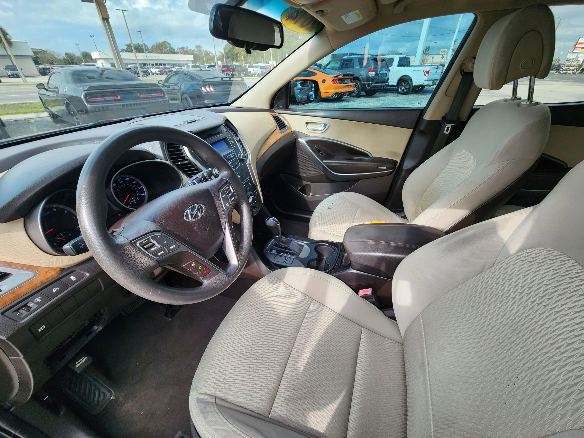 Used 2014 Hyundai Santa Fe Sport image 15