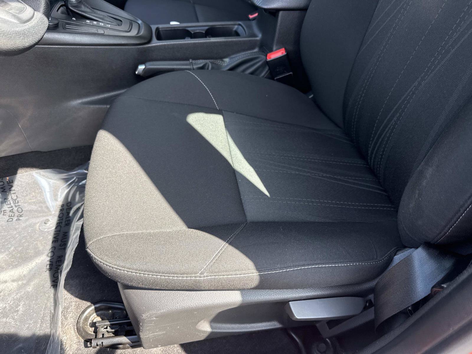 Used 2018 Ford Focus SE FWD image 20