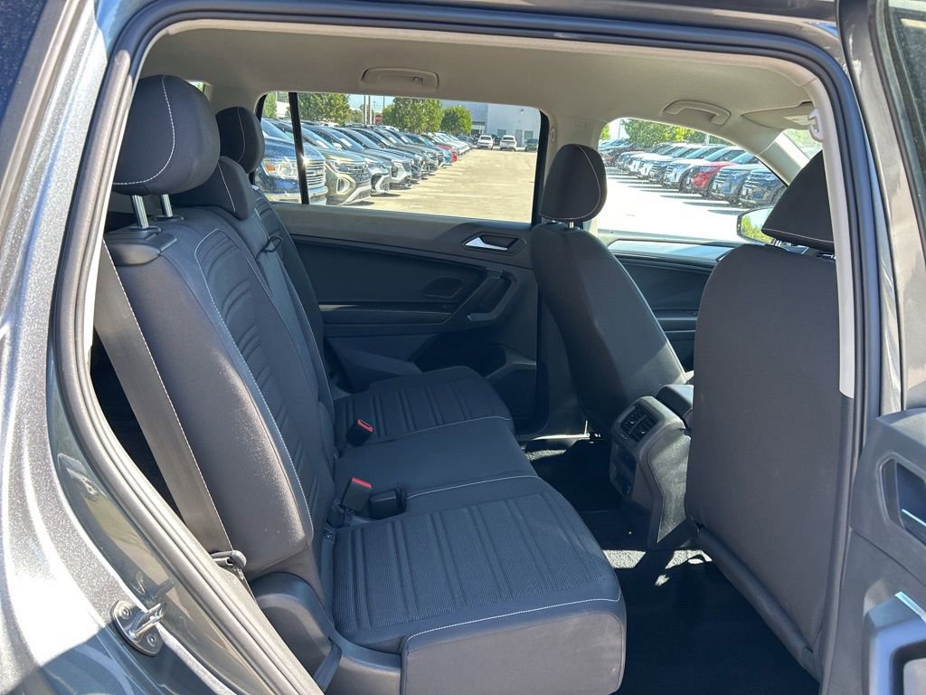Certified 2022 Volkswagen Tiguan S image 37