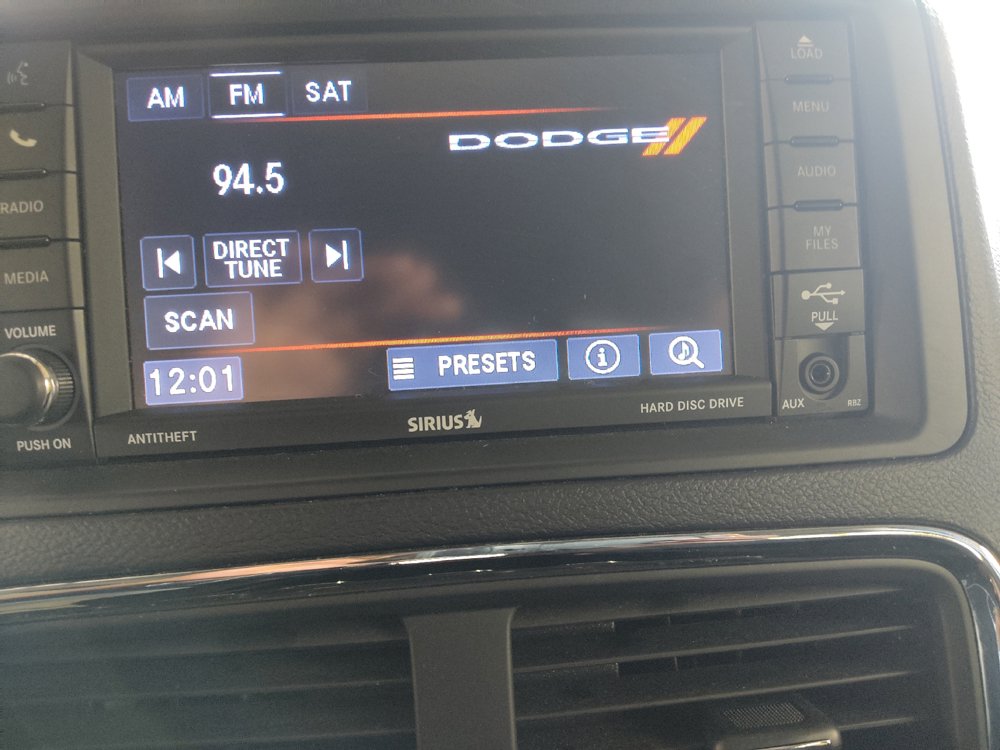 Used 2019 Dodge Grand Caravan SE w/ UConnect Hands-Free Group FWD image 25