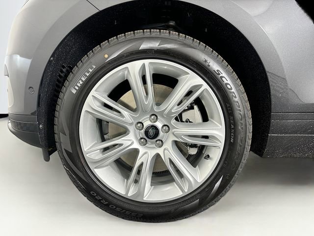 Used 2026 Land Rover Range Rover Velar S image 31